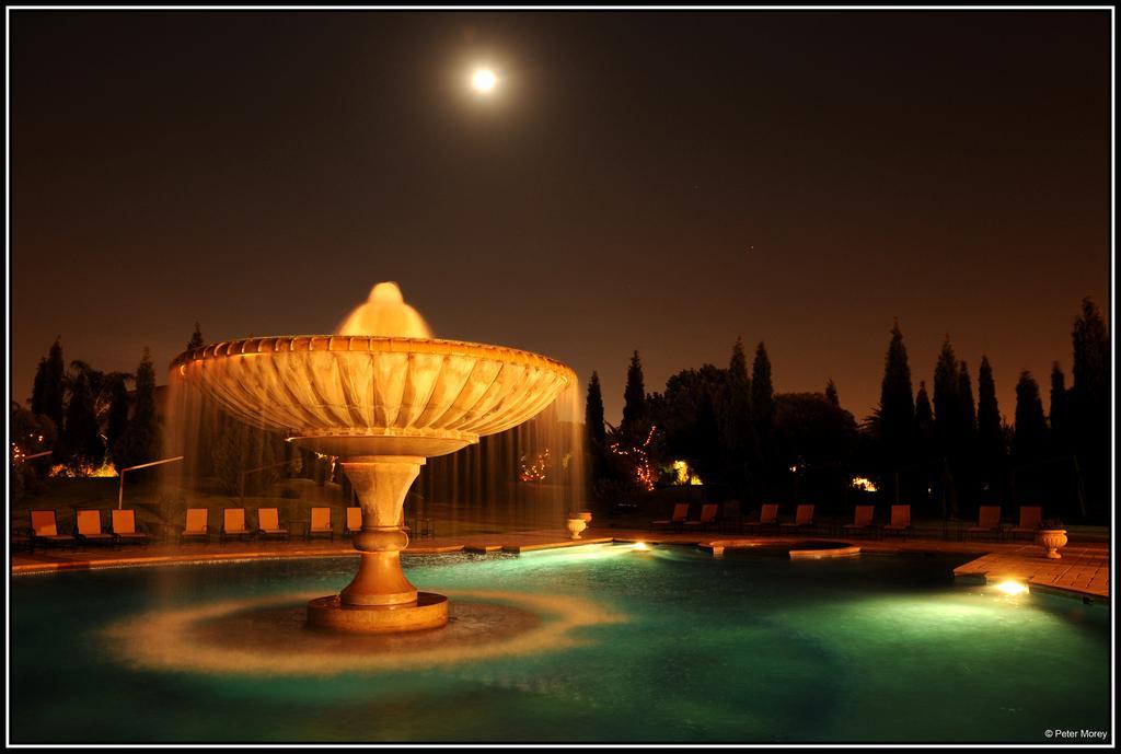 Peermont D'oreale Grande at Emperors Palace Kempton Park Buitenkant foto