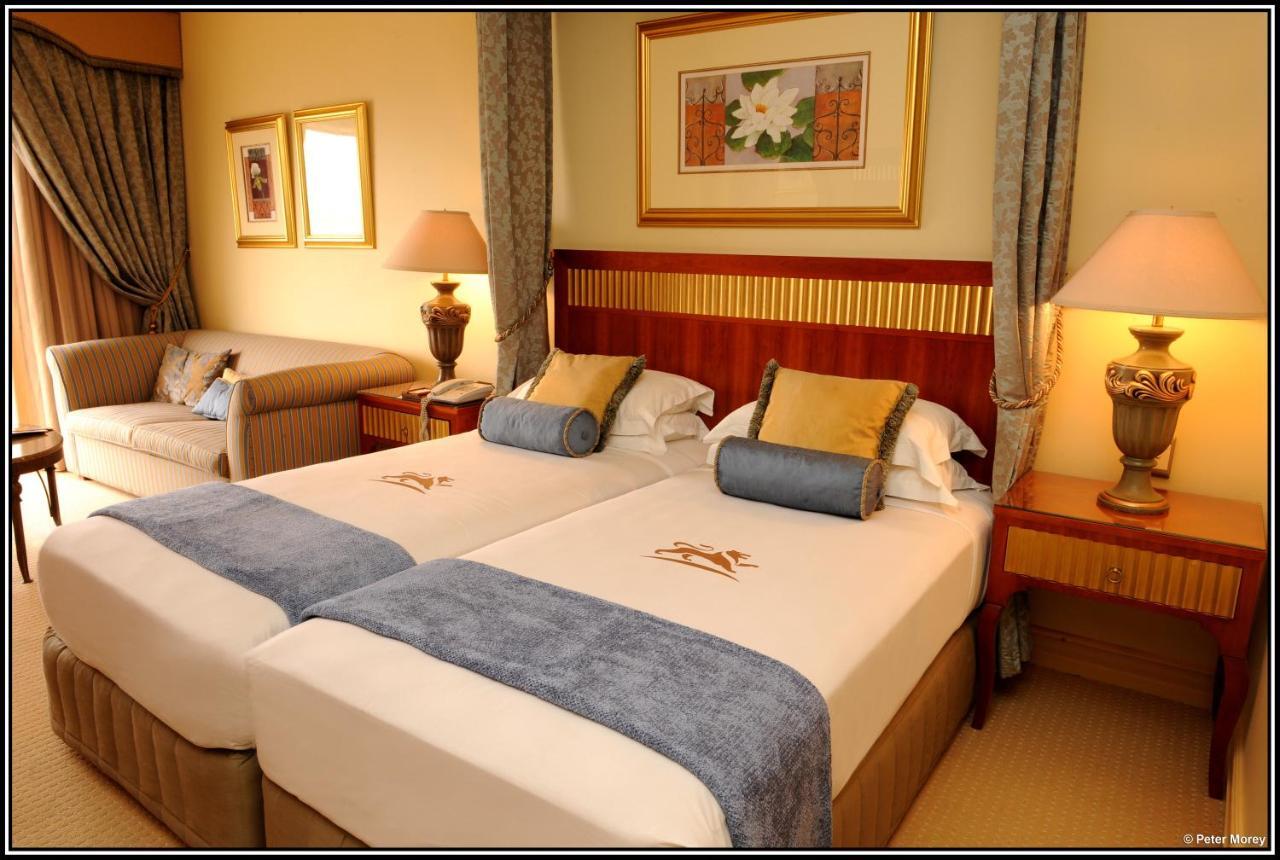 Peermont D'oreale Grande at Emperors Palace Kempton Park Kamer foto